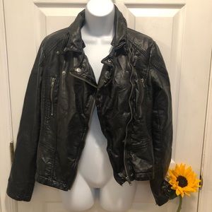 FreePeople Crinkle Cropped Vegan Leather Jacket- 6